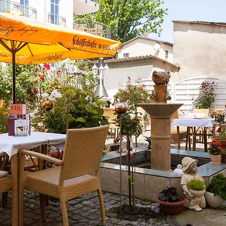 Hotel Auguste Viktoria 3*